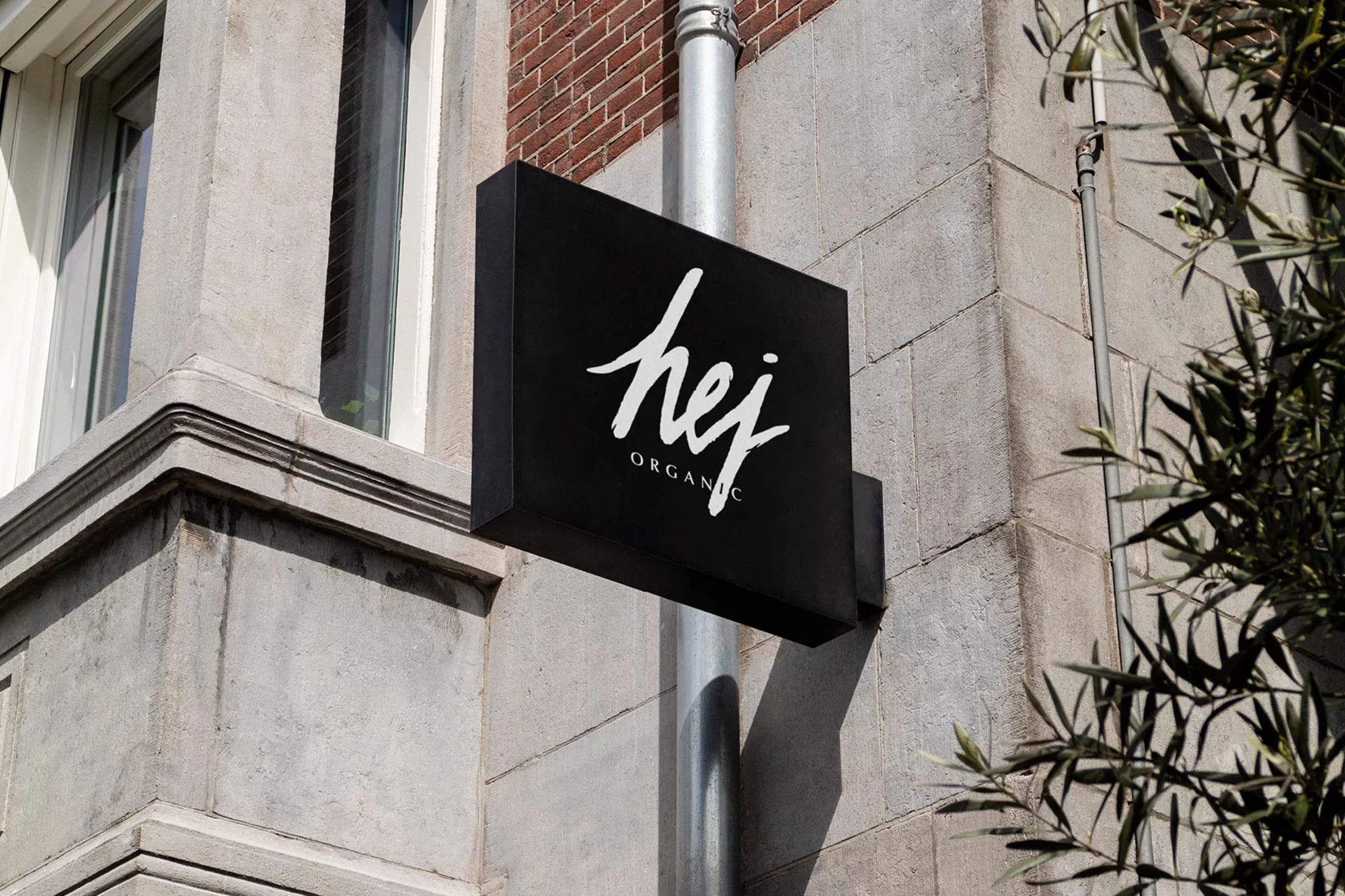 A.D.B. reflect the imperfections and humanity of HEJ Organics in their hand-rendered identity