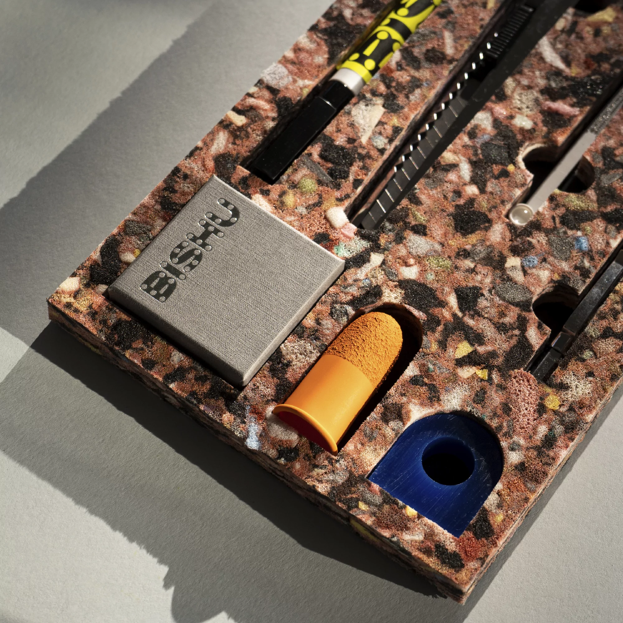 Kevin Högger places the ring-making process at the front-and-centre of BISHU’s punchy identity