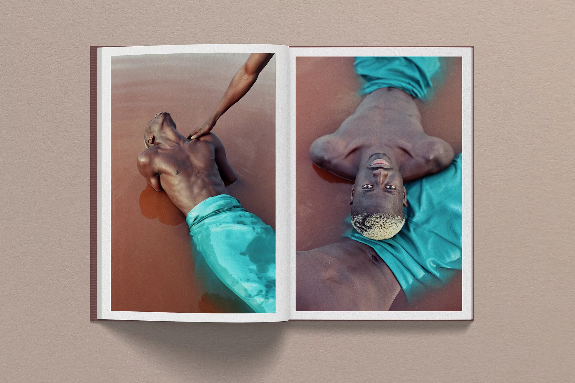 Guest Editions’ Agua exhibits typographic fluidity and the powerful work of Denisse Ariana Pérez
