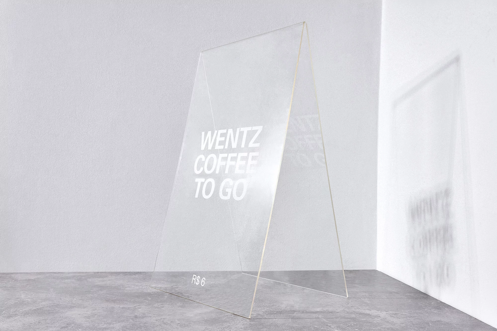 U.I.WD. designs an ultra-minimalistic packaging system for product designer Guilherme Wentz?