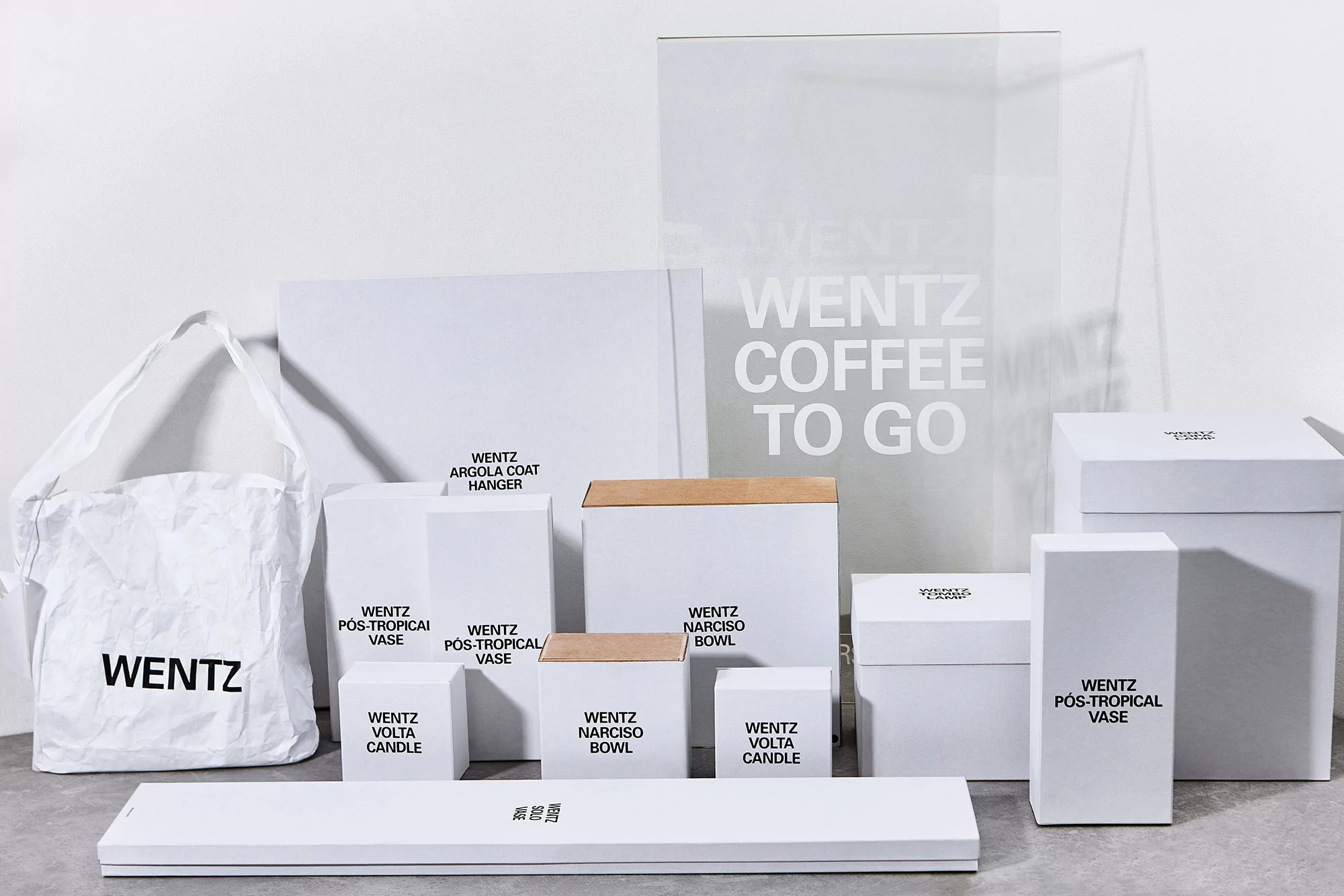 U.I.WD. designs an ultra-minimalistic packaging system for product designer Guilherme Wentz?