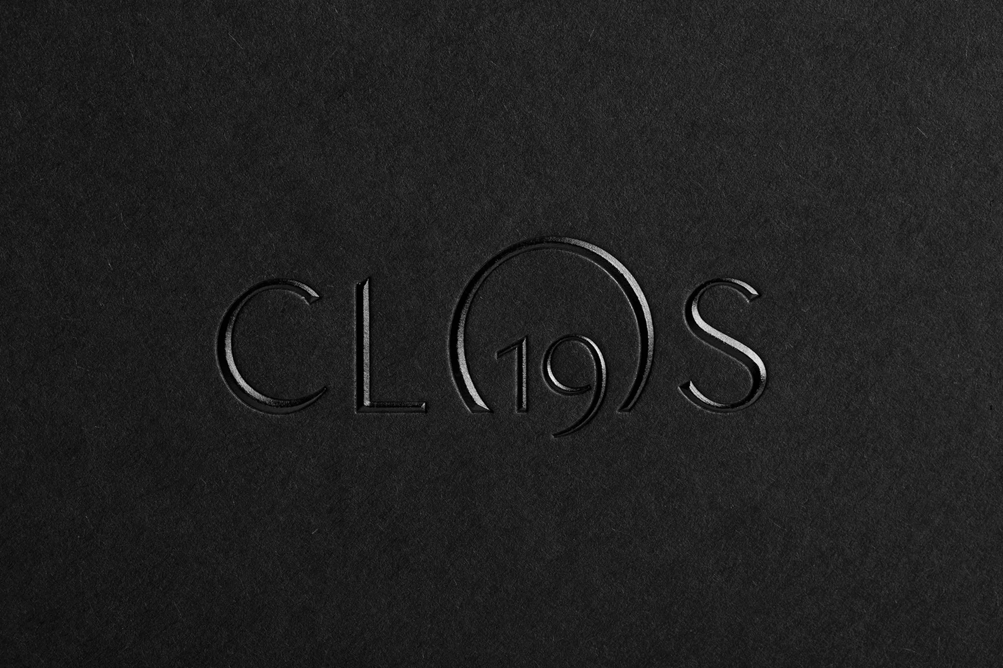 Clos19 by COMMISSION