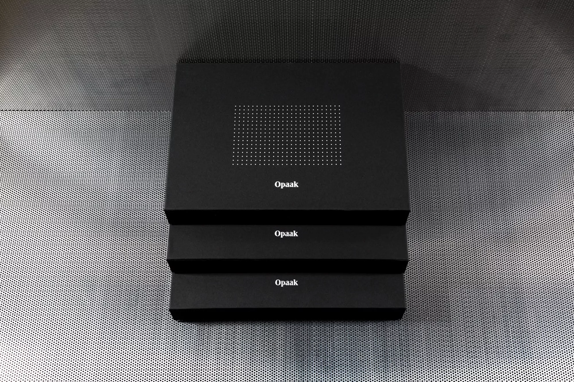 Opaak by Deutsche & Japaner